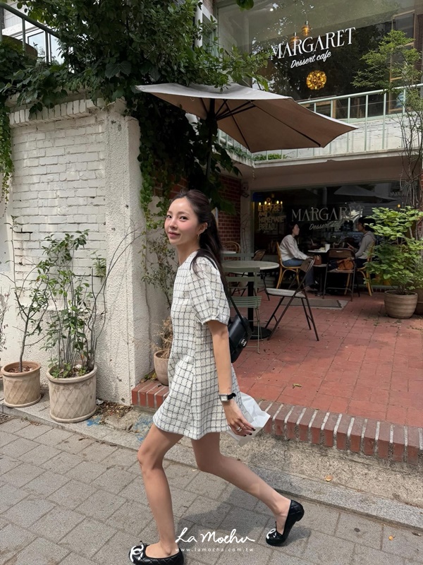 格紋氣質短澎袖洋裝